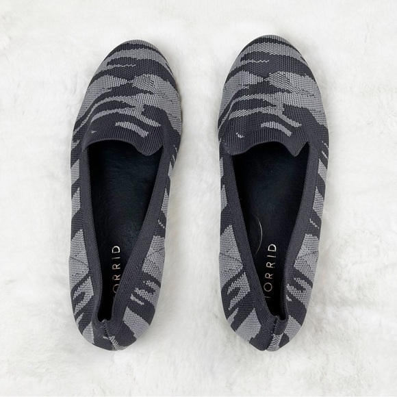 NWT Torrid Stretch Knit Loafer (WW) Grey Zebra Stripe - Picture 7 of 8